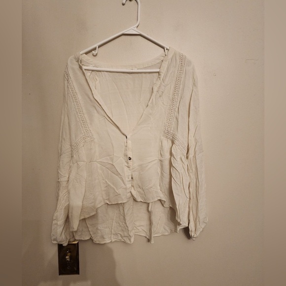 Maurices white blouse top size xl - Picture 1 of 3